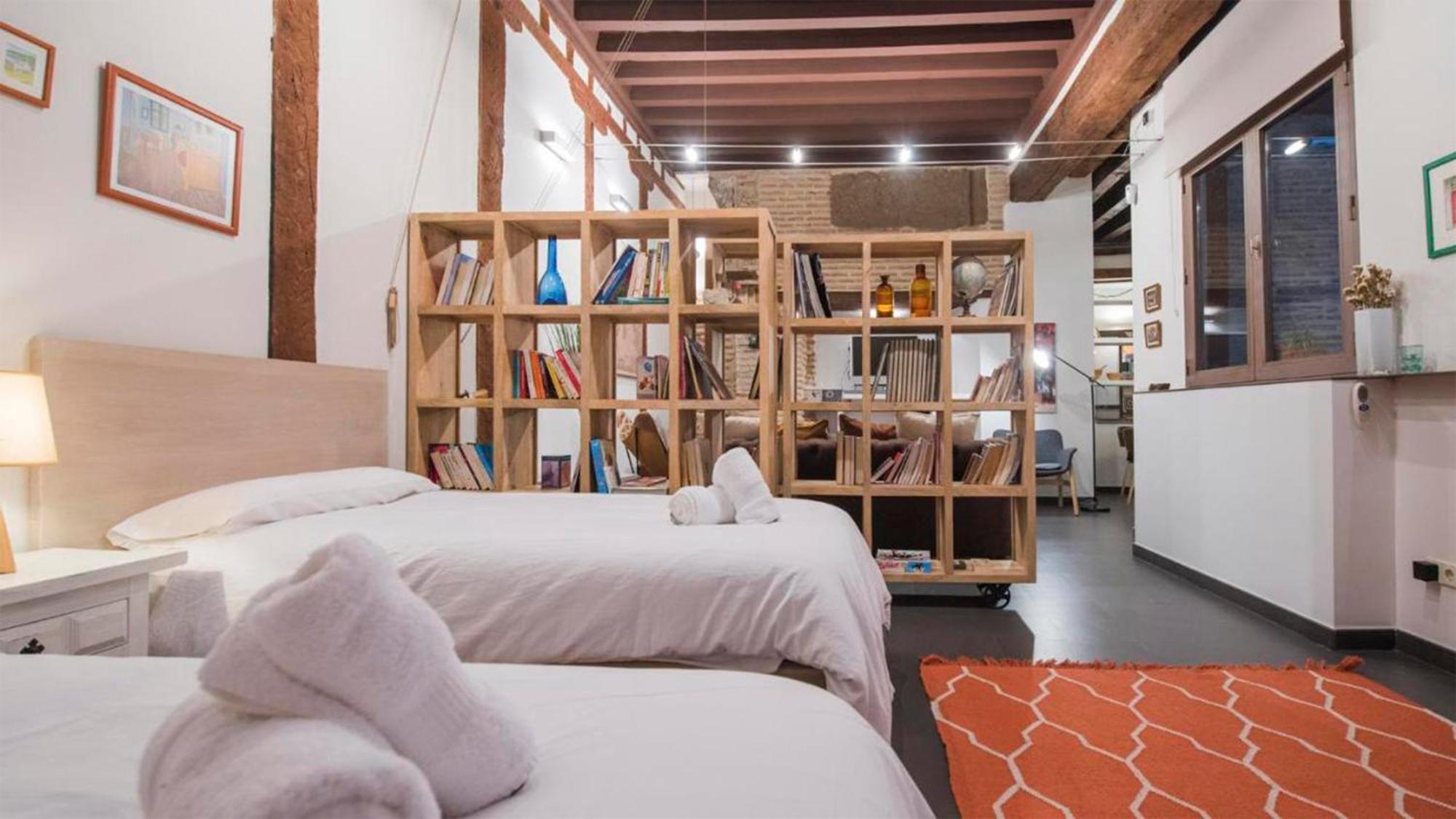 La Del Libro By Ap Apartment
